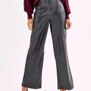 EUC Nine West Mineral Black Pleated Faux Leather Wide Leg Trouser Pants Size 4